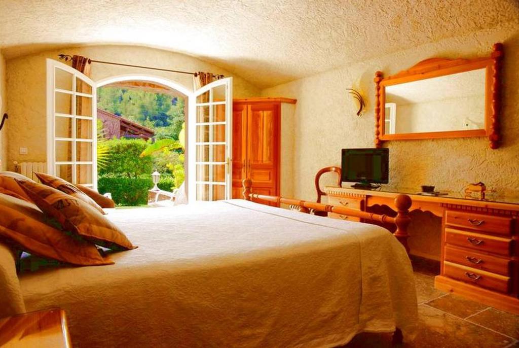 L' Escapade Hotel & Restaurant ル・プラデ 部屋 写真