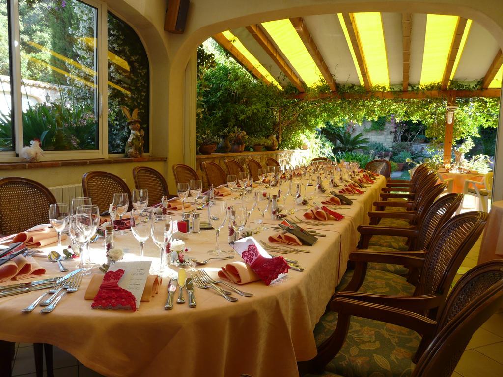 L' Escapade Hotel & Restaurant ル・プラデ エクステリア 写真